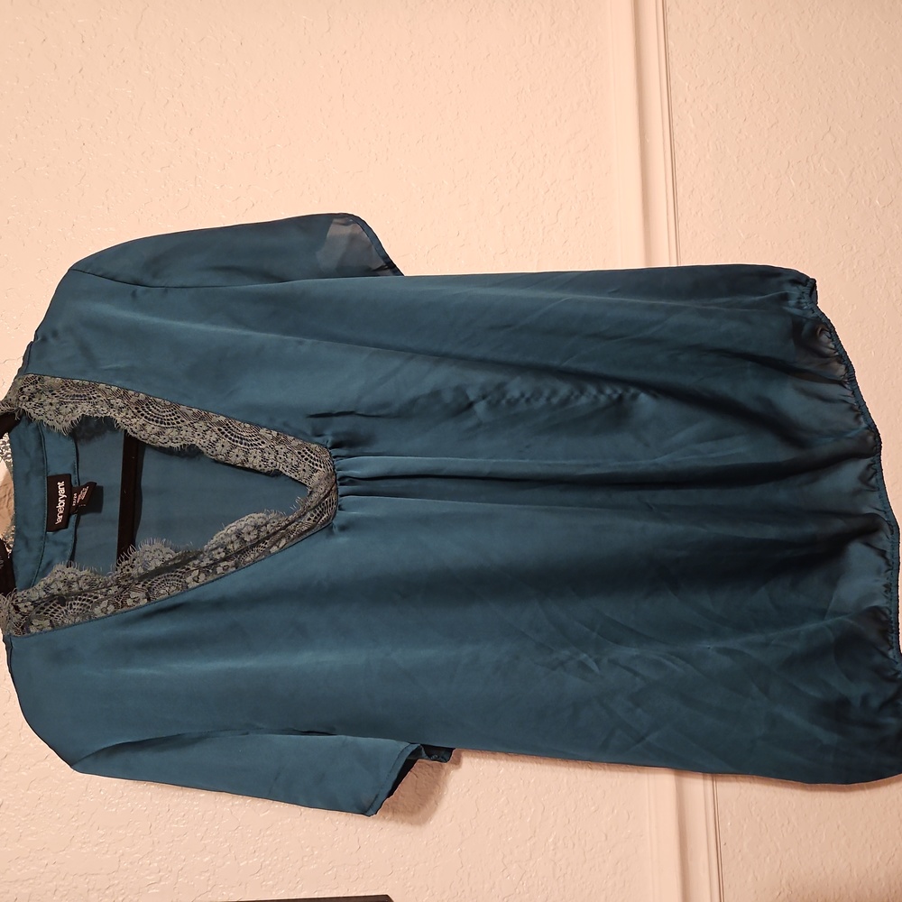 Lane Bryant Size 22/24 Green blouse